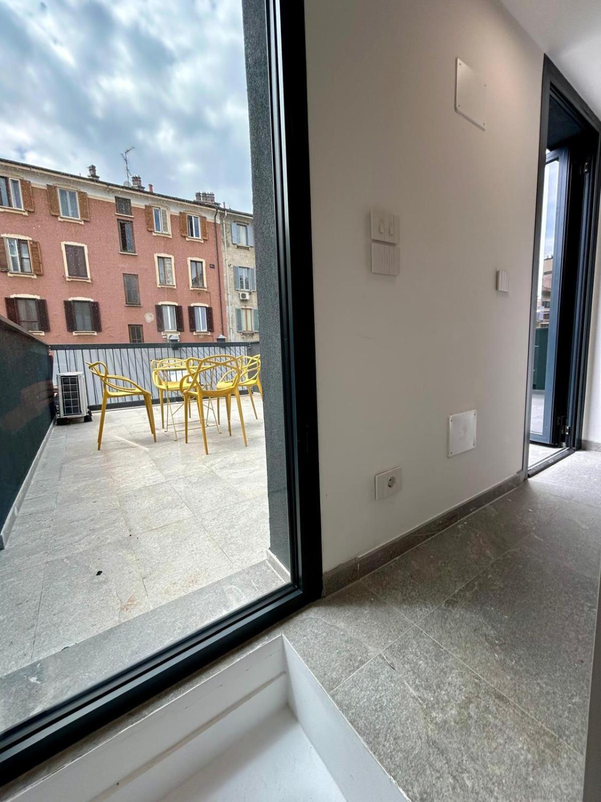 Kibilu Luxury Apt With Terrace, Isola District And Near Garibaldi Station Milan Exterior photo