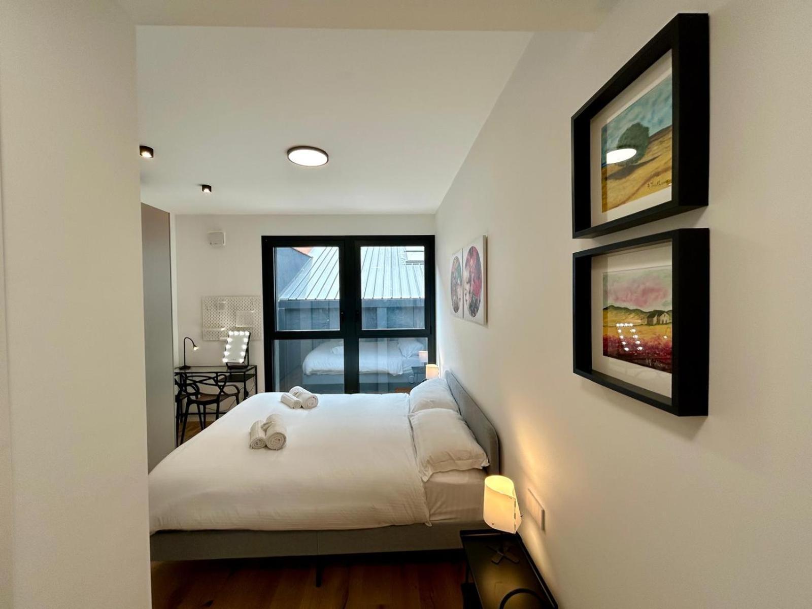 Kibilu Luxury Apt With Terrace, Isola District And Near Garibaldi Station Milan Exterior photo