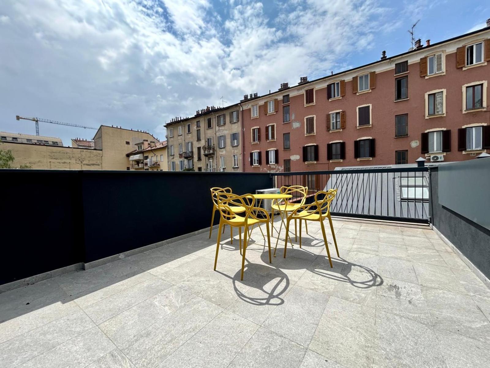 Kibilu Luxury Apt With Terrace, Isola District And Near Garibaldi Station Milan Exterior photo